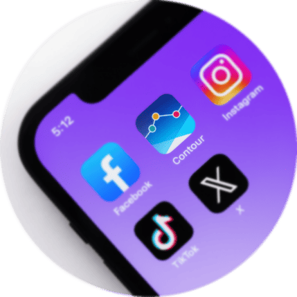 Zaslon pametnog telefona koji prikazuje ikonu aplikacije CONTOUR DIABETES